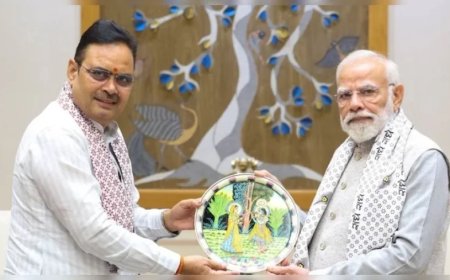 CM Bhajanlal Sharma:CM भजनलाल ने PM मोदी से की मुलाकात, 3 माह में तीसरा दिल्ली दौरा: राजस्थान की राजनीति में अहम मानी जा रही बैठक