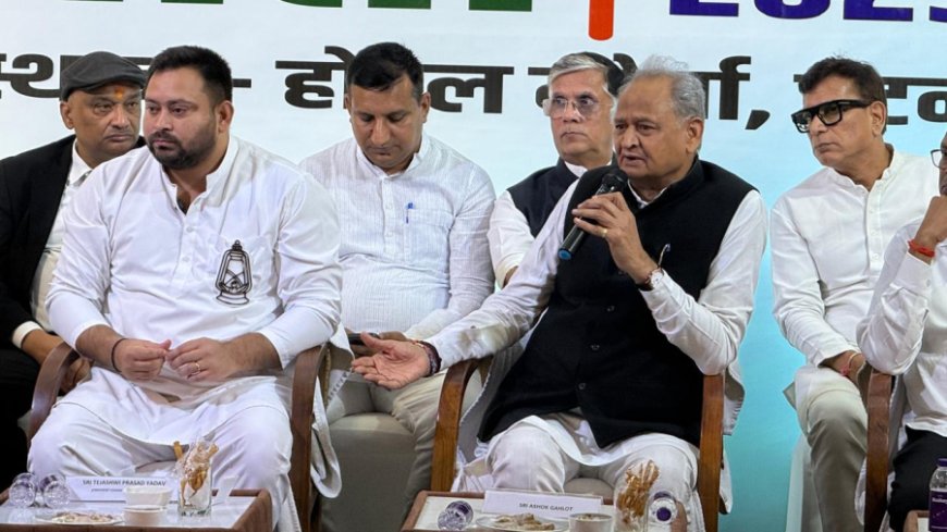 Bihar Assembly Elections 2025:पूर्व CM अशोक गहलोत ने बिहार में चलाया ‘जादू’, 24 घंटे में बदल दिया पासा; बने कांग्रेस के संकटमोचक