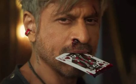 King Title Reveal:'किंग' का टाइटल रिवील: शाहरुख खान का इंटेंस लुक, कान में बाली और नाक से बहता खून