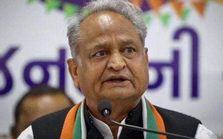 Ashok Gehlot News:'RSS की शाखा में वंदे मातरम नहीं गाया जाता', गहलोत ने भजनलाल सरकार पर साधा निशाना