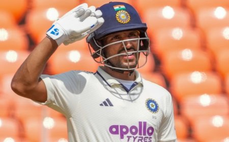IND vs SA:ध्रुव जुरेल खेलेंगे पहला टेस्ट, नीतीश कुमार रेड्डी बाहर; कोच ने किया बड़ा ऐलान