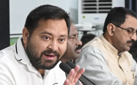 Bihar Elections 2025:तेजस्वी यादव का सरकार बनाने का दावा, प्रशासन को दी कड़ी चेतावनी