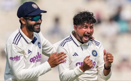 IND vs SA 1st Test:कुलदीप यादव साउथ अफ्रीका सीरीज से बाहर होने की कगार पर? निजी वजह बनी कारण