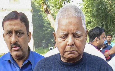 Bihar Politics:पुत्र मोह में फंसे लालू: करारी हार के बाद भी तेजस्वी पर जताया भरोसा, विधायक दल के नेता चुने गए