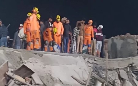 Greater Noida Building Collapse:ग्रेटर नोएडा में भीषण हादसा: अवैध इमारत ढहने से 4 मजदूरों की मौत, कई घायल