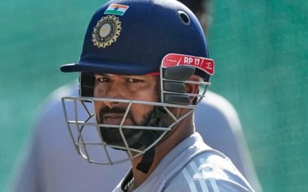 IND vs SA 2nd Test:शुभमन गिल के बाहर होने पर ऋषभ पंत संभालेंगे कप्तानी, गुवाहाटी टेस्ट में इतिहास रचने का मौका