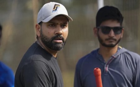 ICC Rankings:रोहित शर्मा फिर बने नंबर 1 वनडे बल्लेबाज, जिम्बाब्वे के सिकंदर रजा टी20 ऑलराउंडर में शीर्ष पर