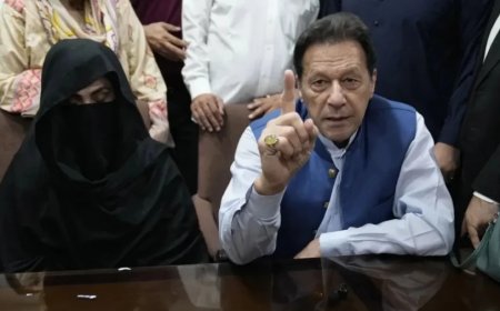 Imran Khan News:तोशाखाना-2 मामले में इमरान खान और बुशरा बीबी को 17 साल की जेल, अदालत ने सुनाया फैसला