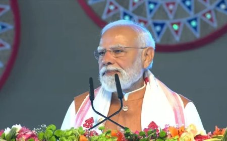 PM Modi In Assam:पीएम मोदी ने गुवाहाटी एयरपोर्ट के नए टर्मिनल का किया उद्घाटन, कांग्रेस पर लगाए पूर्वोत्तर की उपेक्षा के आरोप