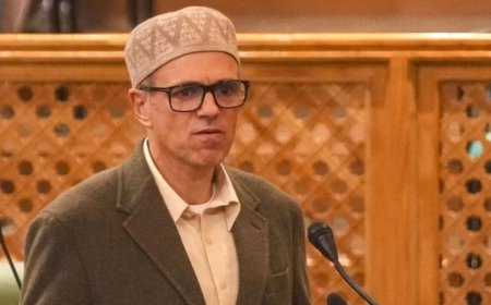Omar Abdullah News:मैं दिल्ली में एक बात और कश्मीर में दूसरी बात नहीं कहता: सीएम उमर अब्दुल्ला का विपक्ष को जवाब