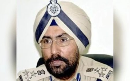 Punjab News:पंजाब के पूर्व IG अमर सिंह चहल ने खुद को मारी गोली, 8 करोड़ की ऑनलाइन ठगी का सुसाइड नोट में जिक्र