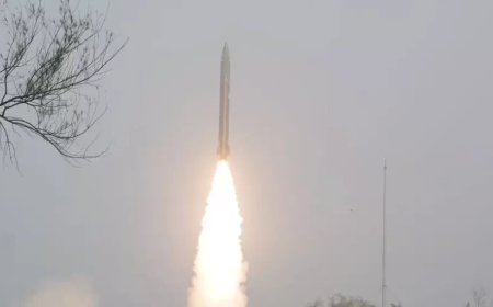 Pralay Missile:साल के आखिरी दिन DRDO का 'प्रलय' धमाका: दो मिसाइलों का सफल साल्वो परीक्षण, थर्रा उठेंगे दुश्मन