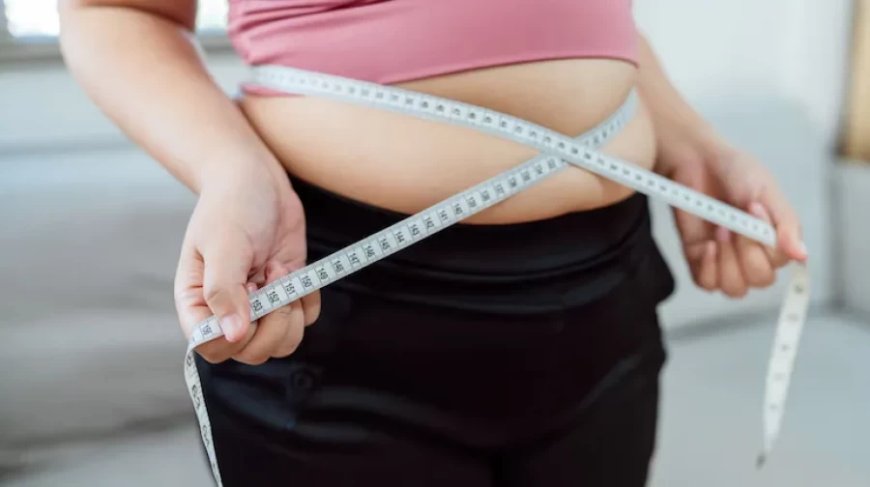 Weight Loss Trends 2025:वेट लॉस ट्रेंड्स 2025: कौन-सा मंत्रा हिट और कौन-सा रहा पूरी तरह फेल