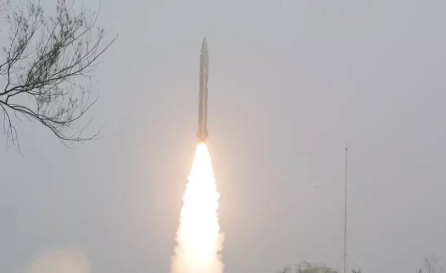 Pralay Missile:साल के आखिरी दिन DRDO का 'प्रलय' धमाका: दो मिसाइलों का सफल साल्वो परीक्षण, थर्रा उठेंगे दुश्मन