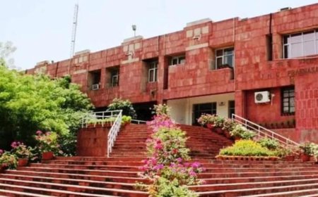 JNU Slogans:जेएनयू में PM और गृहमंत्री के खिलाफ नारेबाजी: यूनिवर्सिटी ने दर्ज कराई FIR, सख्त कार्रवाई की चेतावनी