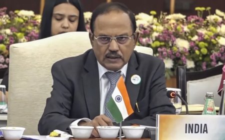 Ajit Doval News:इतिहास का बदला लेने और भारत को महान बनाने का आह्वान: NSA अजित डोवल