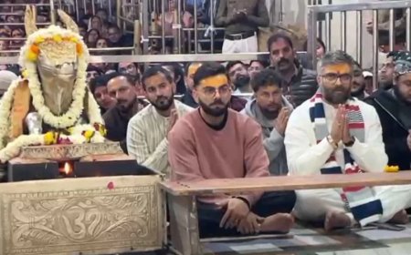 Virat Kohli News:महाकाल की शरण में विराट कोहली और कुलदीप यादव: इंदौर ODI से पहले भस्म आरती में हुए शामिल