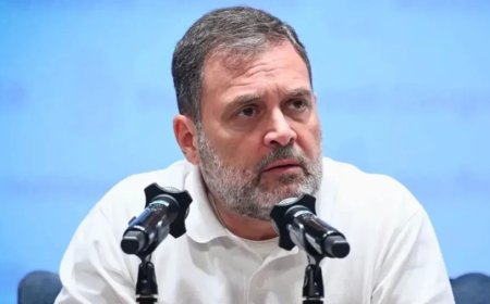 Rahul Gandhi Indore Visit:इंदौर में दूषित पानी से हुई मौतों के पीड़ितों से मिले राहुल गांधी, 20 परिवारों को दिए चेक