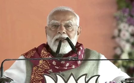 West Bengal Elections:बंगाल में 'परिवर्तन की लहर': सिंगूर में पीएम मोदी ने TMC के 'जंगलराज' पर साधा निशाना