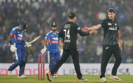 :IND vs NZ 2nd T20: अक्षर पटेल बाहर? कुलदीप यादव की होगी धमाकेदार एंट्री!