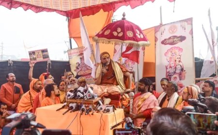 :सदानंद सरस्वती का समर्थन: अविमुक्तेश्वरानंद बोले- अब असली और नकली हिंदू की जंग