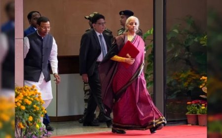 :केंद्रीय बजट: रक्षा आवंटन में 15% वृद्धि, कैंसर की दवाएं हुई शुल्क मुक्त जानिए और क्या क्या मिला