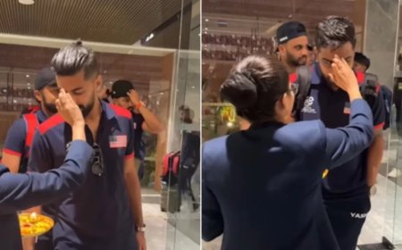 :T20 वर्ल्ड कप 2026: भारत पहुंची अमेरिकी टीम, पाकिस्तानी मूल के खिलाड़ियों का तिलक से स्वागत
