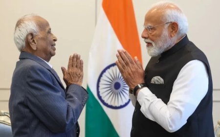 पीएम मोदी ने मलेशिया में आजाद हिंद फौज के वयोवृद्ध जयराज राजा राव से की मुलाकात