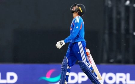 IND vs PAK: अभिषेक शर्मा ने बनाया अनचाहा रिकॉर्ड, आशीष नेहरा की बराबरी की