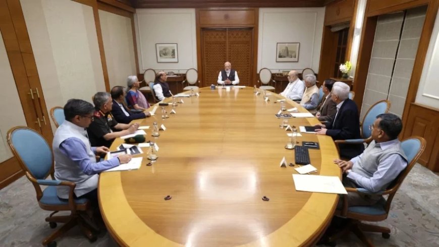 पश्चिम एशिया संकट: पीएम मोदी ने बुलाई सीसीएस बैठक, यूएई-इजराइल से की चर्चा
