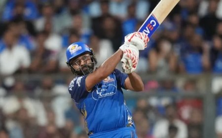 रोहित शर्मा ने हासिल किया बड़ा मुकाम, विराट-धोनी वाले क्लब में मारी एंट्री