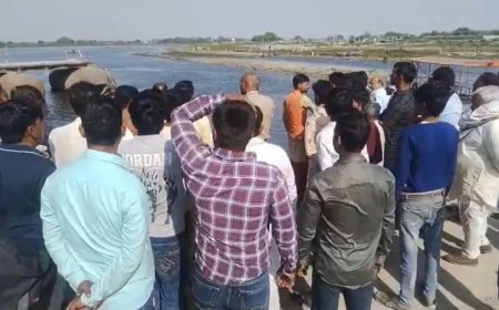 मथुरा हादसा: वृंदावन में यमुना में डूबा स्टीमर, 10 की मौत, रेस्क्यू जारी
