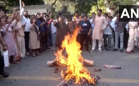 राहुल गांधी के घर के बाहर BJP का जोरदार प्रदर्शन: महिला आरक्षण बिल पर घमासान, दिग्गज नेता शामिल