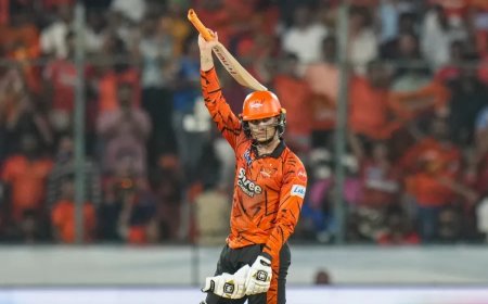 अभिषेक शर्मा ने जमाया ऑरेंज कैप पर कब्जा, टॉप-5 में वैभव सूर्यवंशी किस नंबर पर?