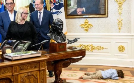 व्हाइट हाउस में ट्रंप की बैठक: फर्श पर लेटा 2 साल का बच्चा, भावुक कर देगी ट्रैविस की कहानी