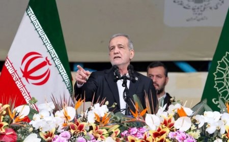 ईरान की अमेरिका को दो टूक: नौसैनिक नाकाबंदी हटने पर ही होगी सीधी वार्ता