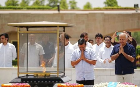 केजरीवाल का राजघाट पर 'सत्याग्रह': कपिल मिश्रा बोले- बापू जिंदा होते तो सड़कों पर दौड़ाते