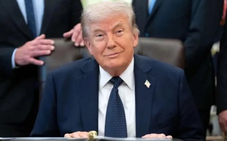 डोनाल्ड ट्रंप का बड़ा दावा: 'गंभीर संकट' में ईरान, होर्मुज जलडमरूमध्य खोलने की मांग