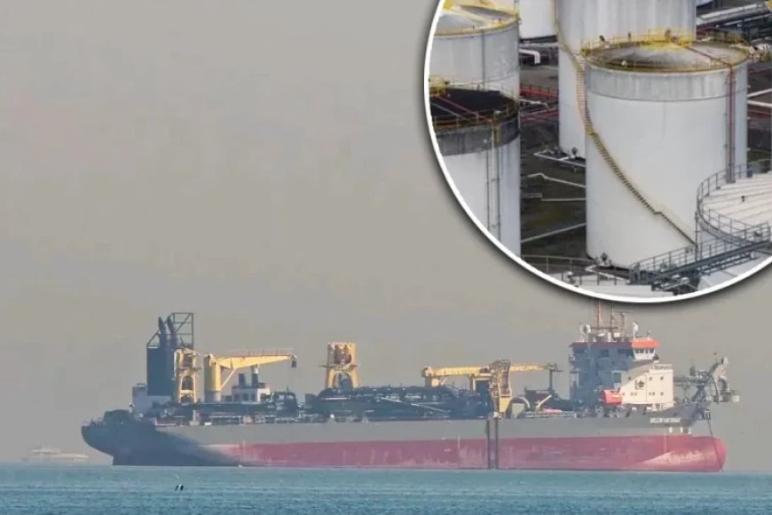 ईरान पर ट्रंप का 'ऑयल बम': होर्मुज की नाकेबंदी से तेल संकट गहराया, कुएं बंद होने की नौबत