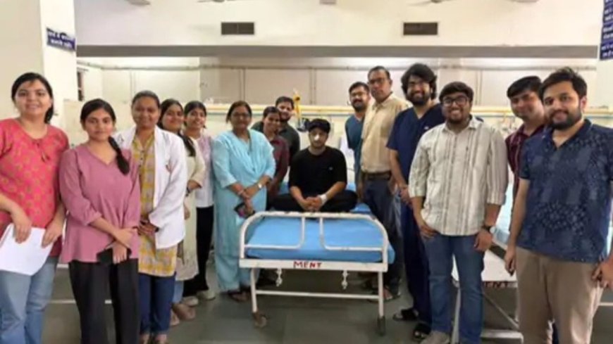 जयपुर: SMS अस्पताल में दुर्लभ बीमारी का सफल ऑपरेशन, युवक की लौटी रोशनी