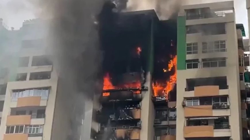 गाजियाबाद की गौर ग्रीन एवेन्यू सोसाइटी में भीषण आग, 8 फ्लैट जलकर खाक