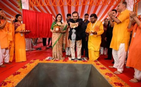 गौतम अडाणी ने बिहार में किया आंखों के अस्पताल का भूमि पूजन, 700 करोड़ रुपये के सहयोग का संकल्प