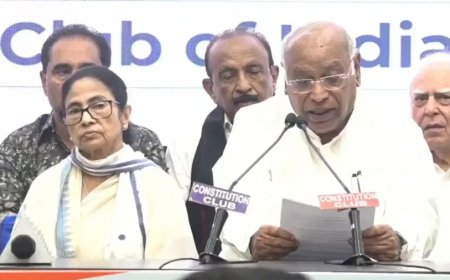 बंगाल हार और पार्टी में टूट का असर? इंडिया गठबंधन की बैठक में मौन रहीं ममता बनर्जी