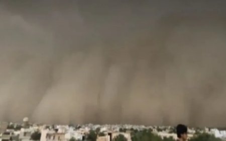 चुरू में उठा डरावना रेतीला तूफान और देश के कई राज्यों में भारी बारिश की चेतावनी