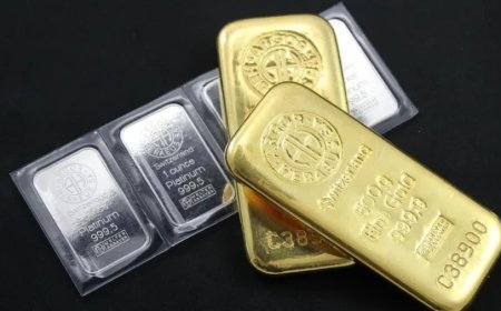 सोने और चांदी की कीमतों में भारी उछाल चांदी 5000 रुपये महंगी और सोना 159400 के पार