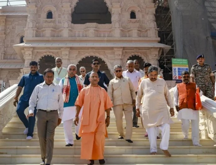 राम मंदिर चढ़ावा चोरी विवाद: सीएम योगी का अयोध्या दौरा, चंपत राय को कार्यक्रम से दूर रहने का निर्देश