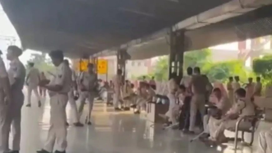 पटना पाटलिपुत्र स्टेशन पर बवाल: ट्रेन देरी पर भड़के परीक्षार्थी, आईजी घायल