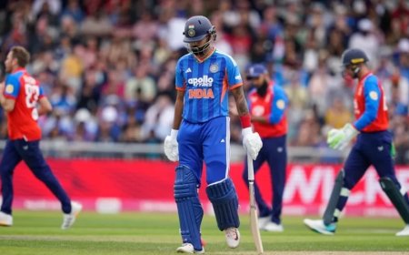श्रेयस अय्यर की कप्तानी में टीम इंडिया की लगातार तीसरी हार, इंग्लैंड ने दूसरे टी20 में दी मात