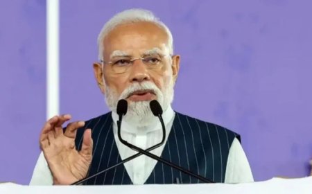 ‘सुन रहे हो न विनोद, काम बोले छे!’: पीएम मोदी ने पंचायत के डायलॉग से जीता दिल