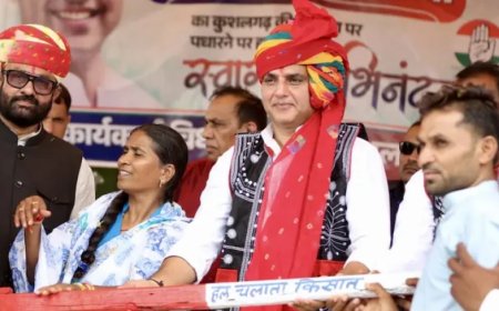 सचिन पायलट के मंच पर एकजुट हुए कांग्रेस के दिग्गज, वागड़ दौरे से मिशन 2028 का शंखनाद